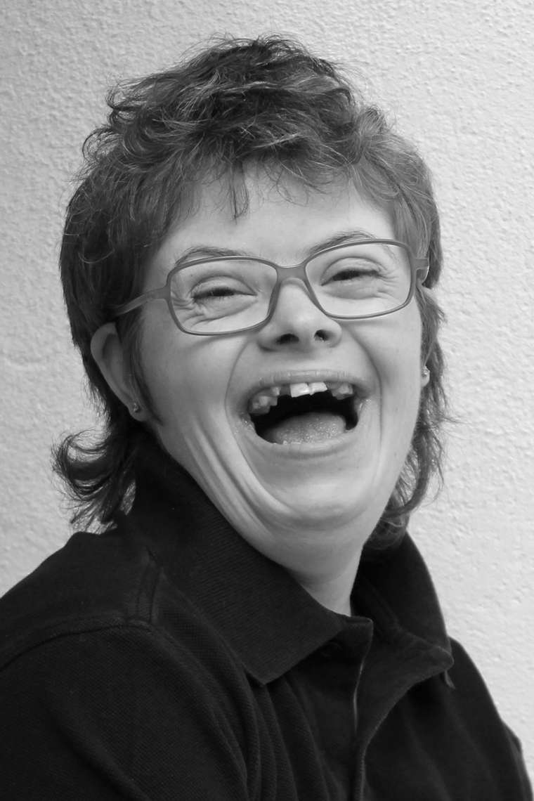 Carol Dolder